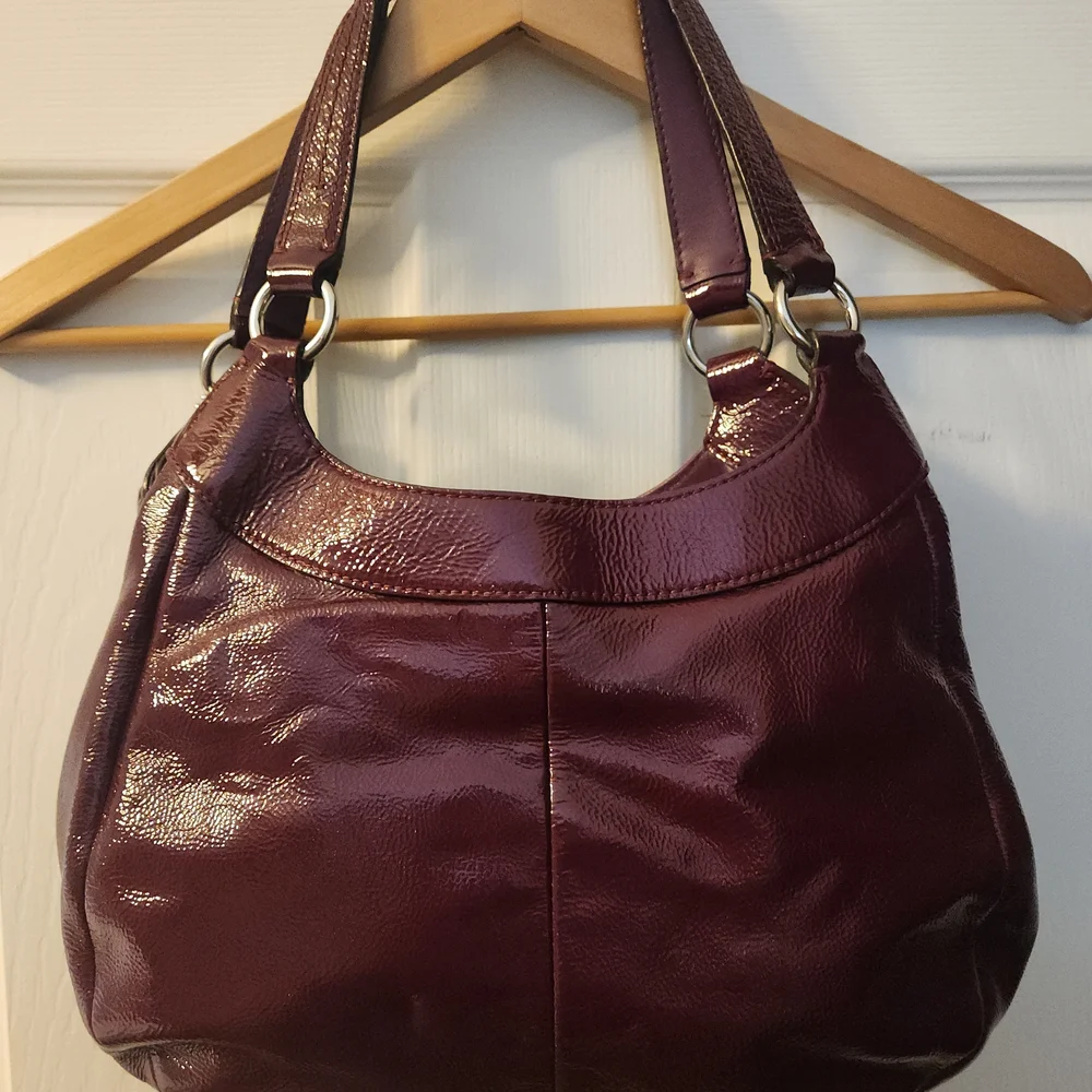 Coach Burgundy Leather Shoulder Bag - Picture 2 of 8